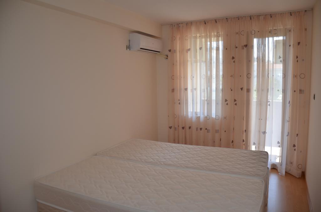 Apartments In Complex Chateau Nessebar สวิติ วลัส ภายนอก รูปภาพ