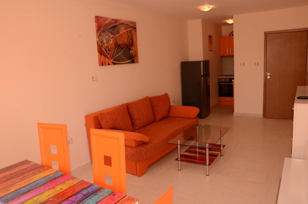 Apartments In Complex Chateau Nessebar สวิติ วลัส ภายนอก รูปภาพ