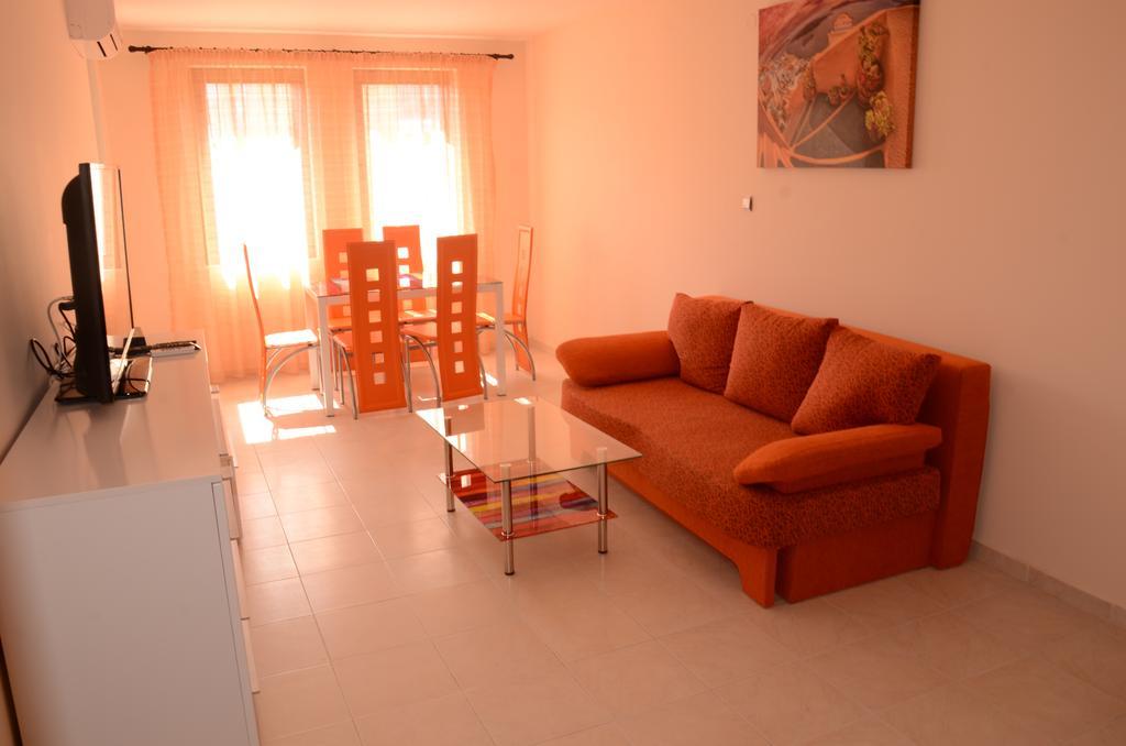 Apartments In Complex Chateau Nessebar สวิติ วลัส ภายนอก รูปภาพ